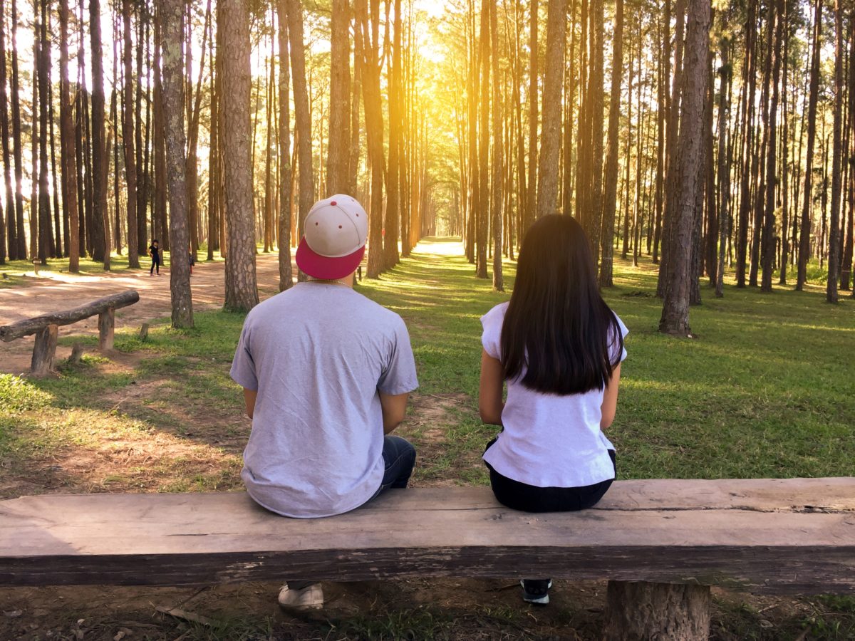 outdoor couple e1548600962298