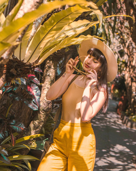 Celebrity Summer Fashion Coleen Garcia