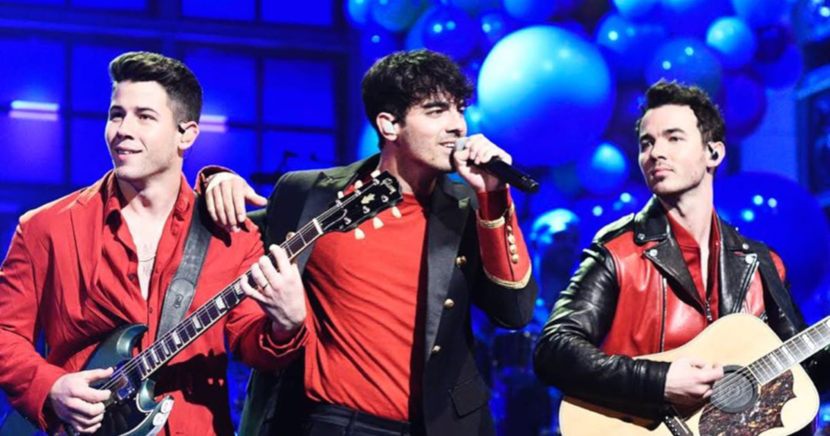 Jonas Brothers on SNL