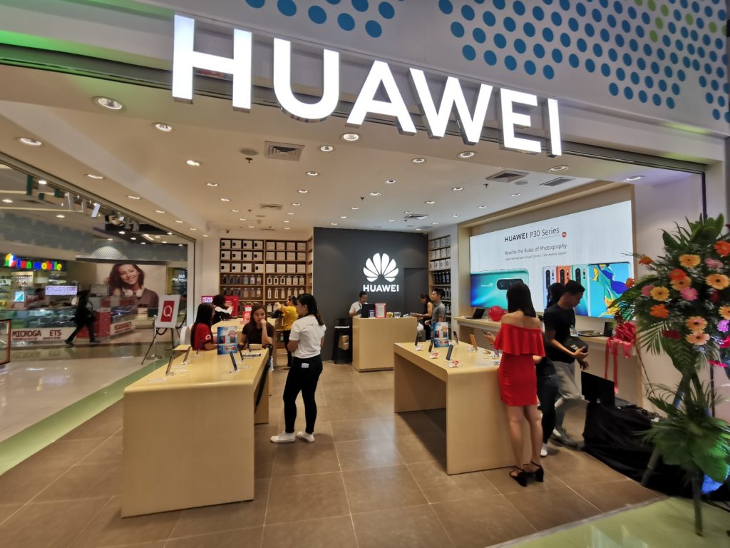huawei concept store sm fairview 12