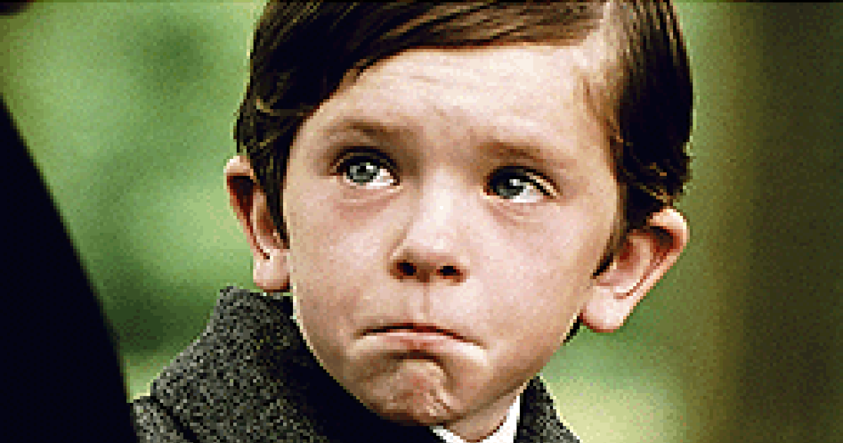 freddie highmore finding neverland sad kid boy tears crying