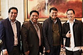 The Titans with Former Senator Manny Villar