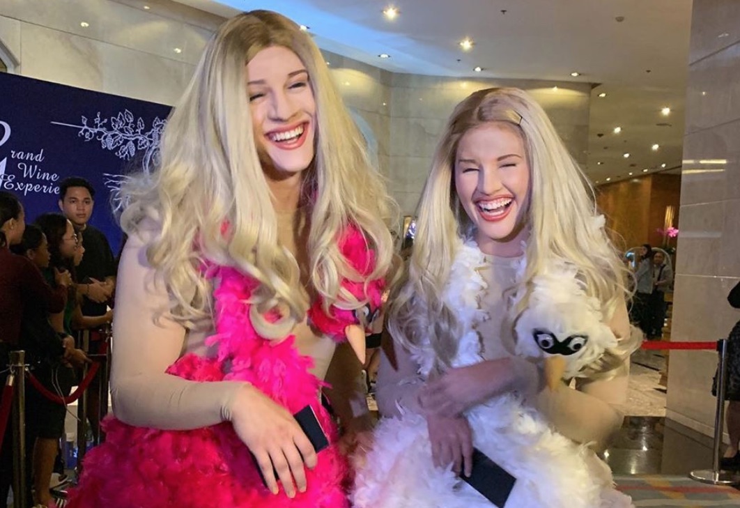 Enrique Gil Liza Soberano White Chicks 1