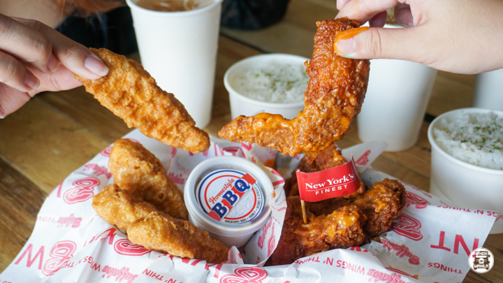 LOOK: This restaurant gives you the freedom to enjoy your flavors the way you want to! 5 BWNT 3