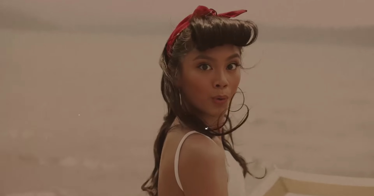 Ylona Garcia Debut
