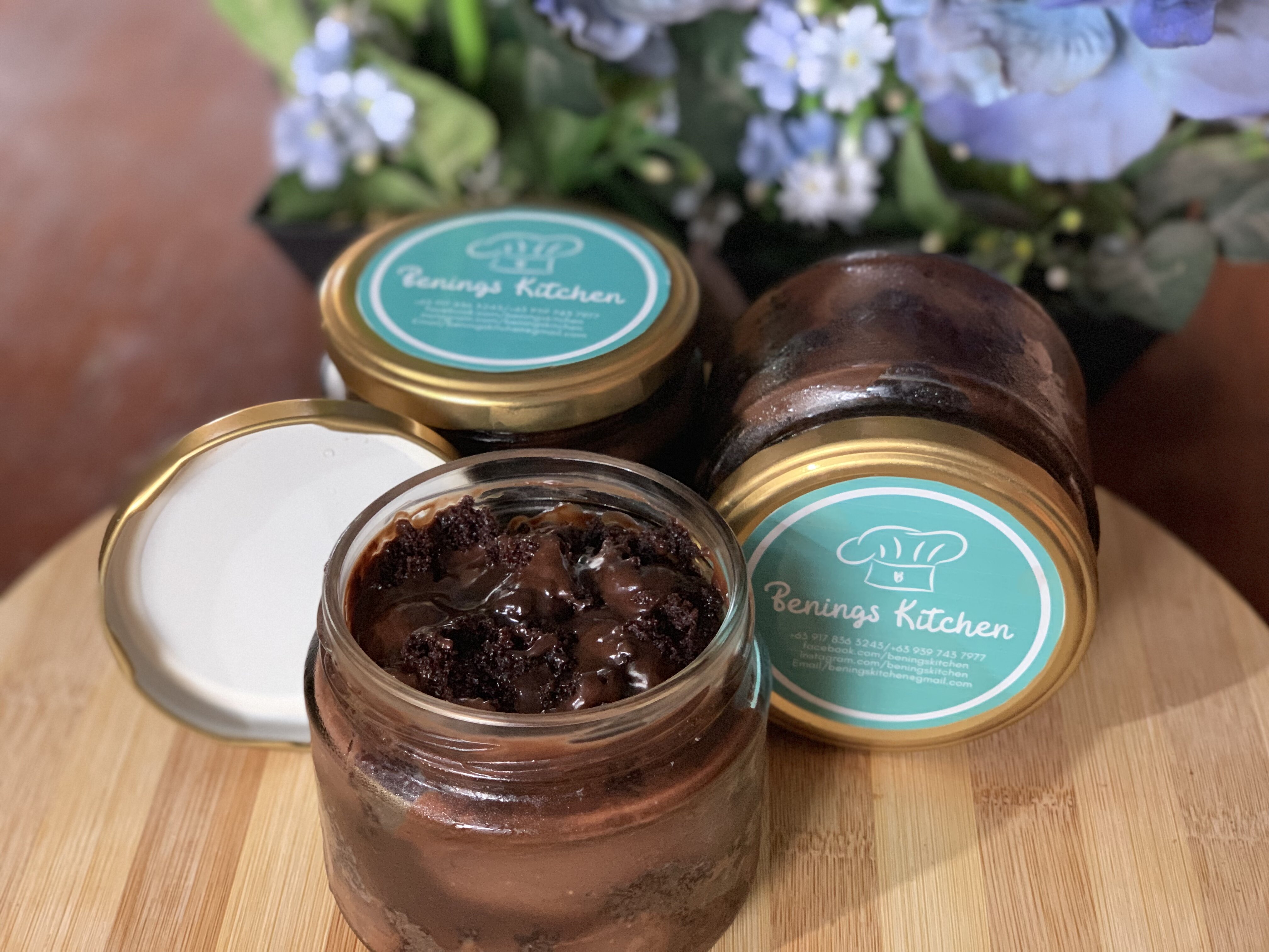 6 Kinds of Banana Cake? Benings Kitchen Has That and More for the Sweet Tooth in You! 5 choco chunks benings