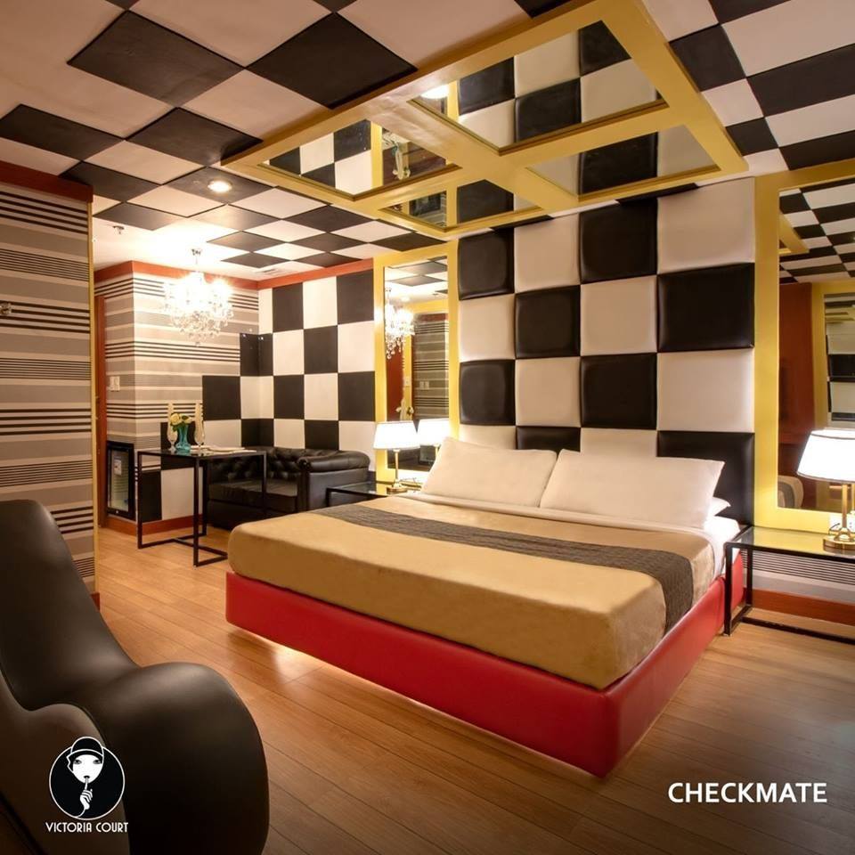 These themed rooms can help spice up your romantic staycation 11 victoria court checkmate themed rooms