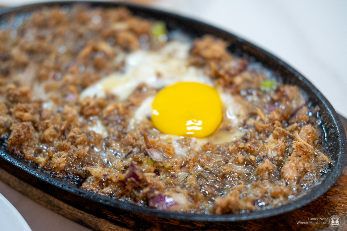 Must-try Restaurants at Robinsons Galleria South 20 Sisig