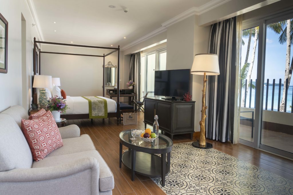 10 Beachfront Junior Villa 1