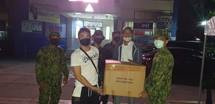 LOOK: Staff From A Restaurant Donated Food to COVID-19 Frontliners 5 90266358 2078043235675321 6189420616567750656 n