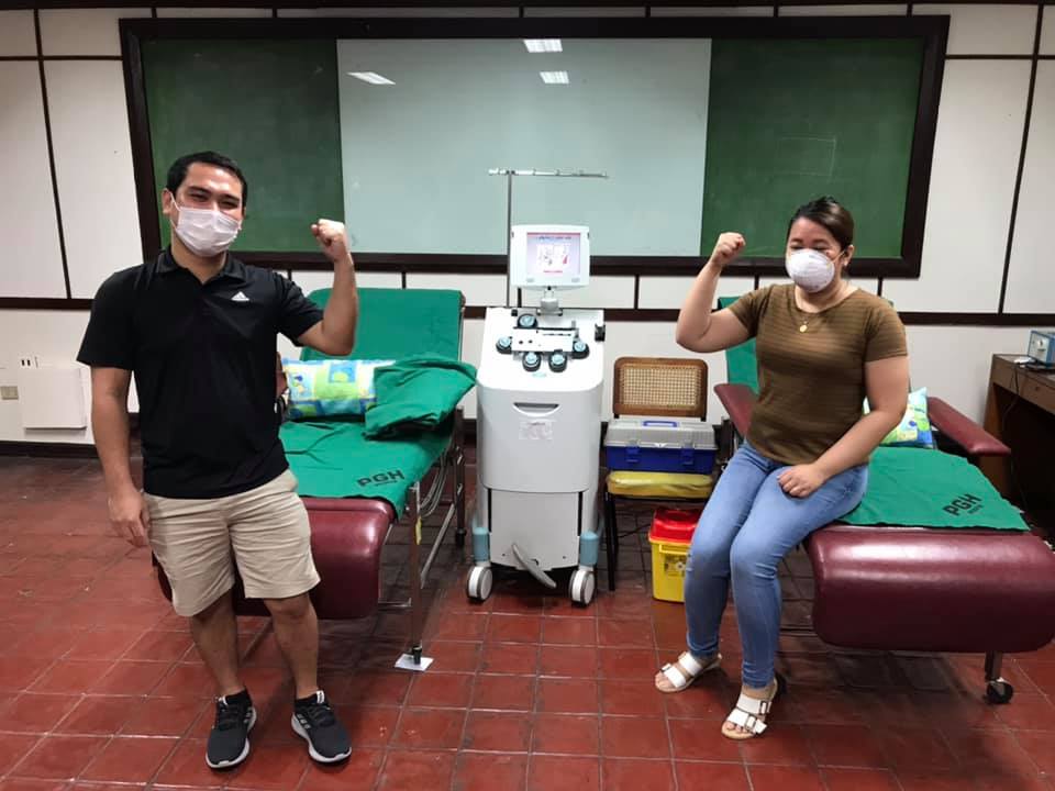 COVID 19 survivors donate blood