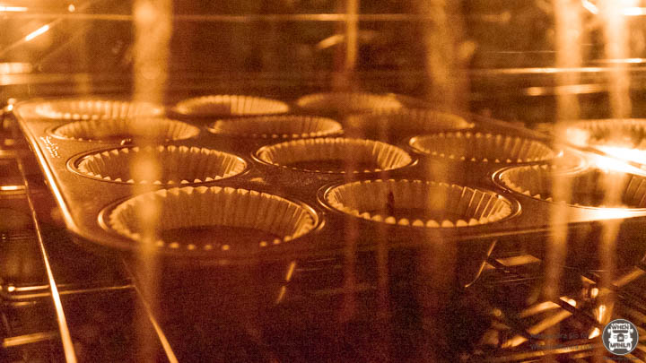 baking chocolate cupcakes oven