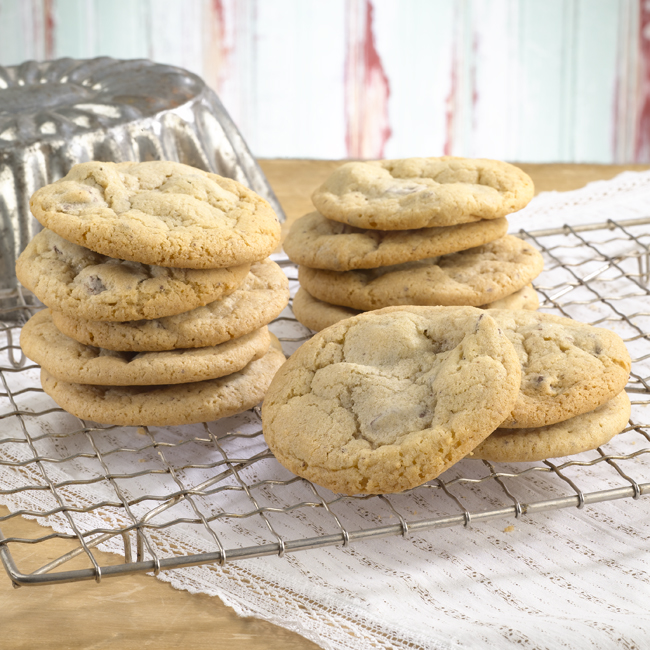 Cookie Monsters Rejoice M Bakery Shares Their Recipe For Chocolate Chunk Cookies When In Manila