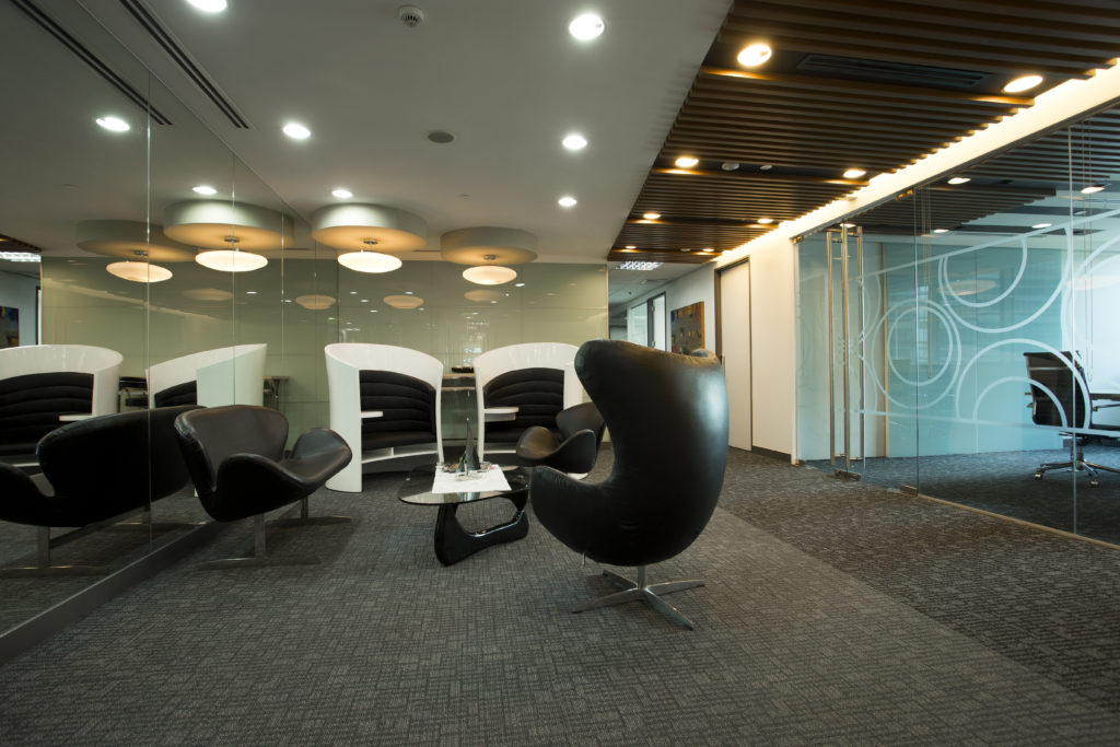 OGP Business Lounge Photo 1 4