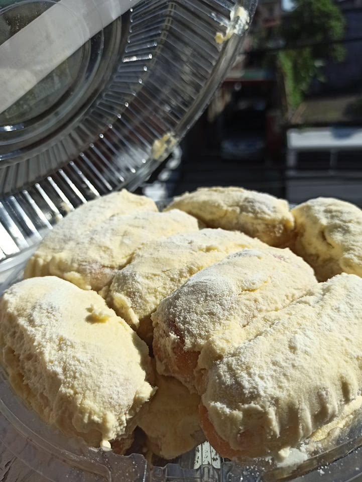 Love Cheese? Here's Where You Can Get the Cheesiest Cheese Rolls 2 Golden Oven Baked Milky Cheese Rolls