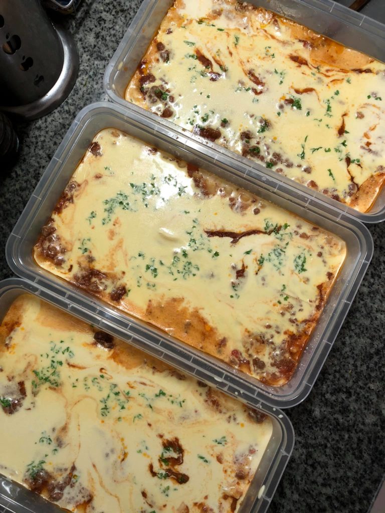 We Have Found the CREAMIEST Lasagna in the Metro 3 Lasagna MNL