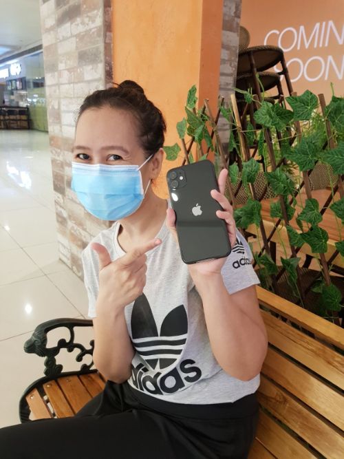 LOOK: Two People Won an iPhone 11 Just by Playing this Funny Pinoy App 3 Thelma Bongga Ka Day winner 1