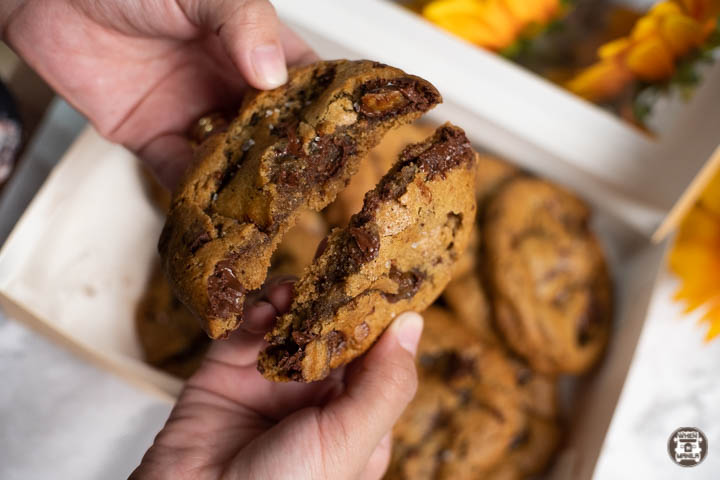 Cookieheads: Palm-Sized Cookies for Cookie Addicts 3 cookieheads 7894