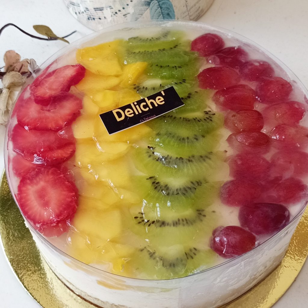 Deliche Fruit Cake 2