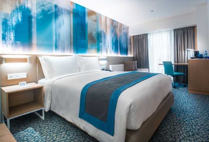 Resorts World Manila Hotels Offer Hotel with Testing Packages for Ceb Pac Passengers 1 Holiday Inn Express Manila