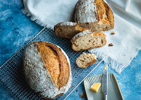 baker j COUNTRY SOURDOUGH BREAD