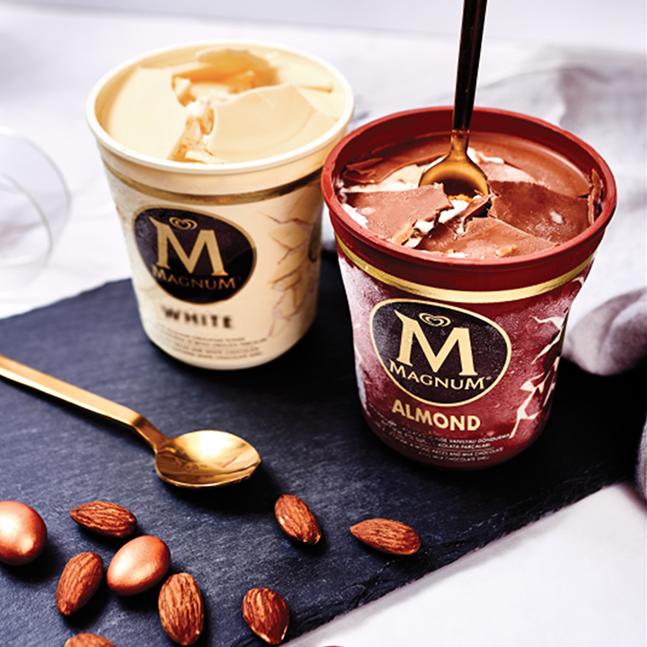 Magnum Pints in Almond and White variants