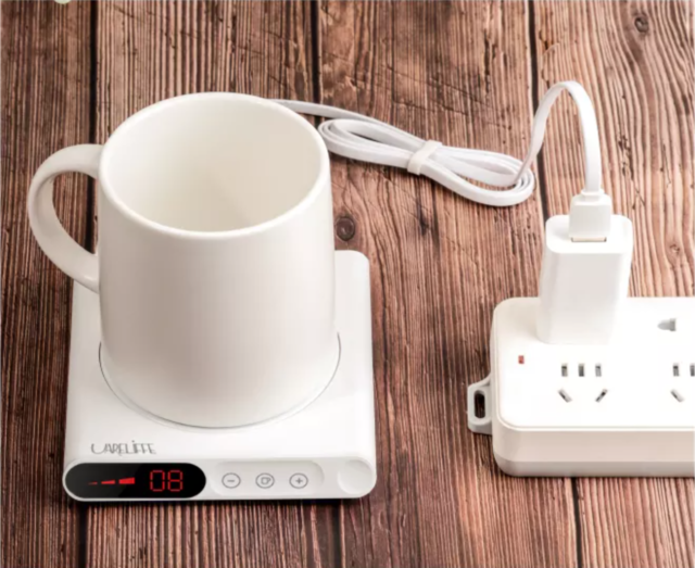 LOOK: This Mini Heating Coaster Will Keep Your Coffee Warm for Hours 3 Fibest Heating Coaster 4