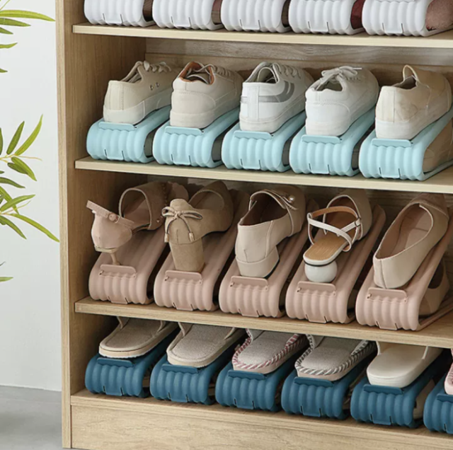 Non Slip Shoe Slots