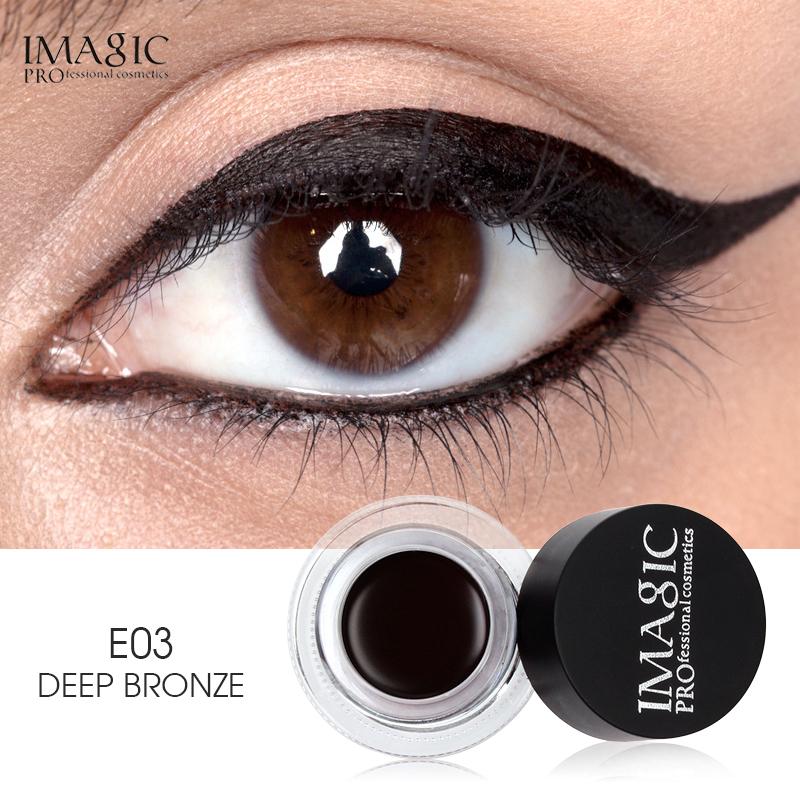 9 Fashion Items to Help You Get That E-Girl Aesthetic 2 gel eyeliner1