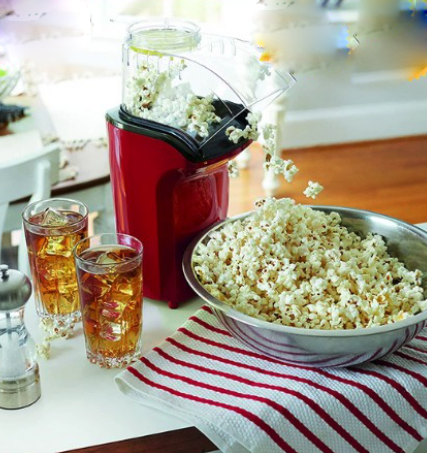 This Popcorn Maker Is Perfect for Movie Nights at Home 2 Screen Shot 2021 04 15 at 11.13.38 PM