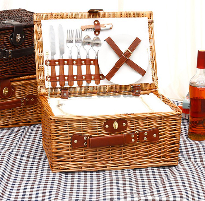 picnic basket 1