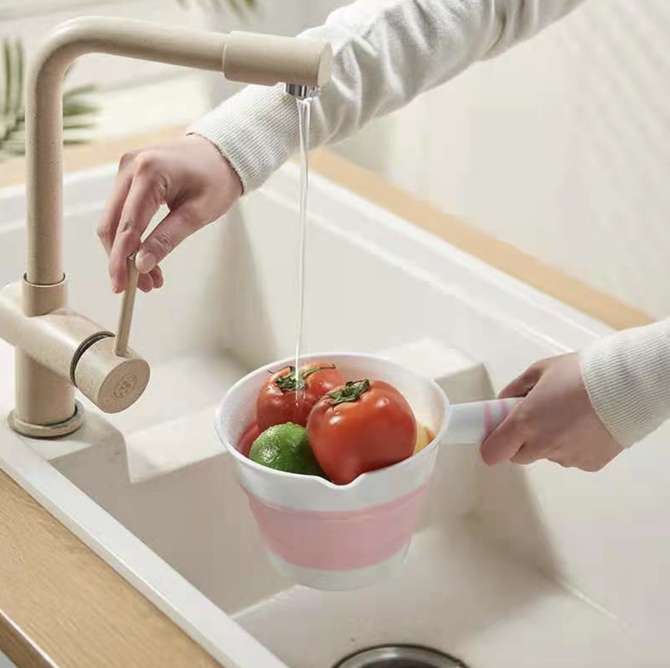 No Bidet? This Portable Tabo Will Save You 2 Screen Shot 2021 07 05 at 11.45.55 PM