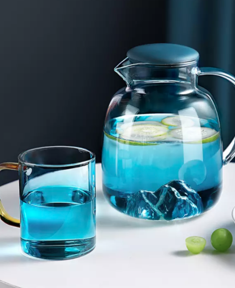 These Beach-Inspired Dinnerware Sets Will Brighten Up Your Rainy Days 4 blue ombre pitcher