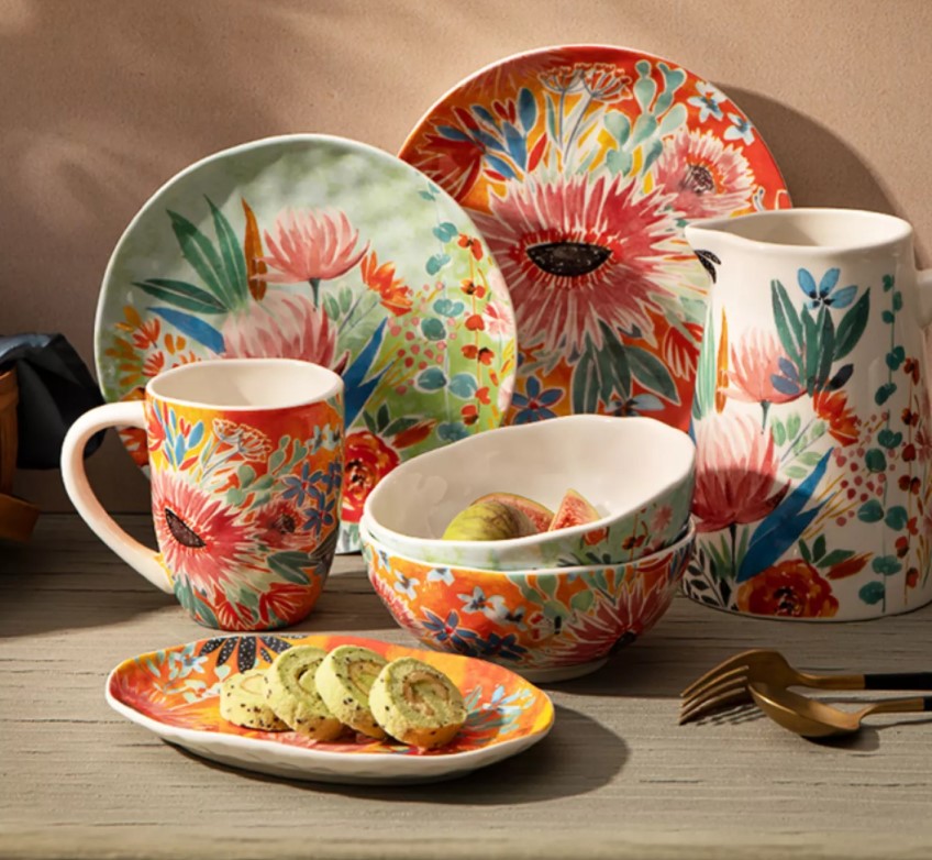 floral plates 1