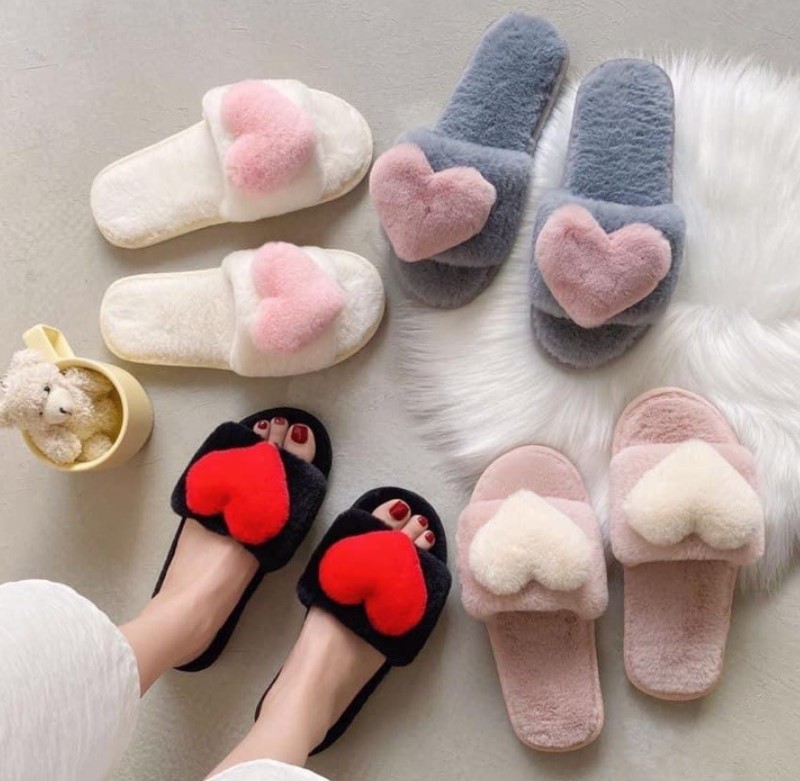 heart slippers