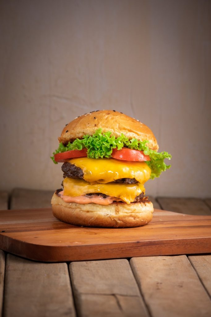 11 Cheeseburgers You Need to Try Right Now 5 Sanchos Kitchen PH Cheeseburger