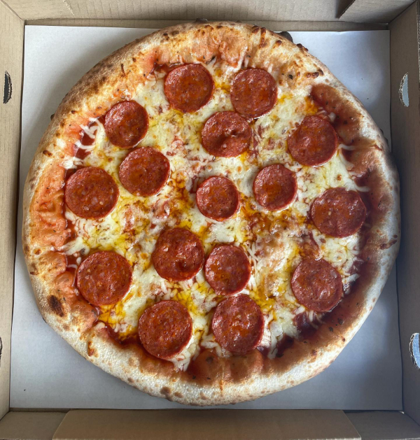 tripods pizza pepperoni