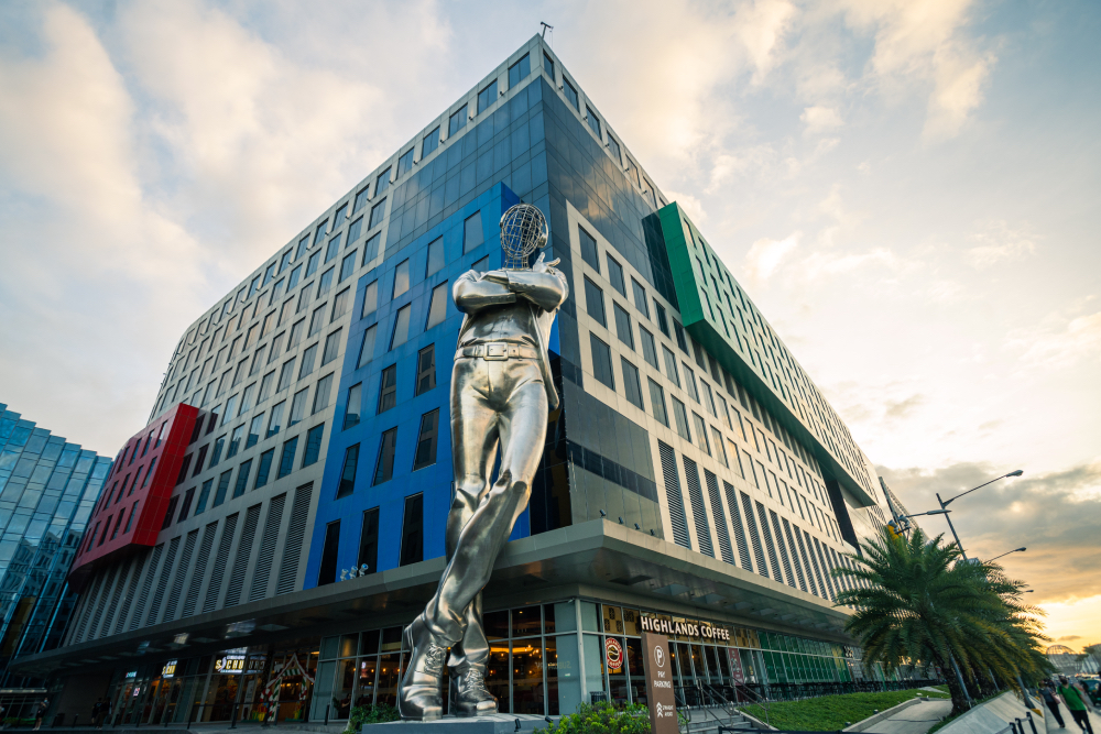 LOOK New Art Sculptures Have Been Unveiled as a Tribute to the