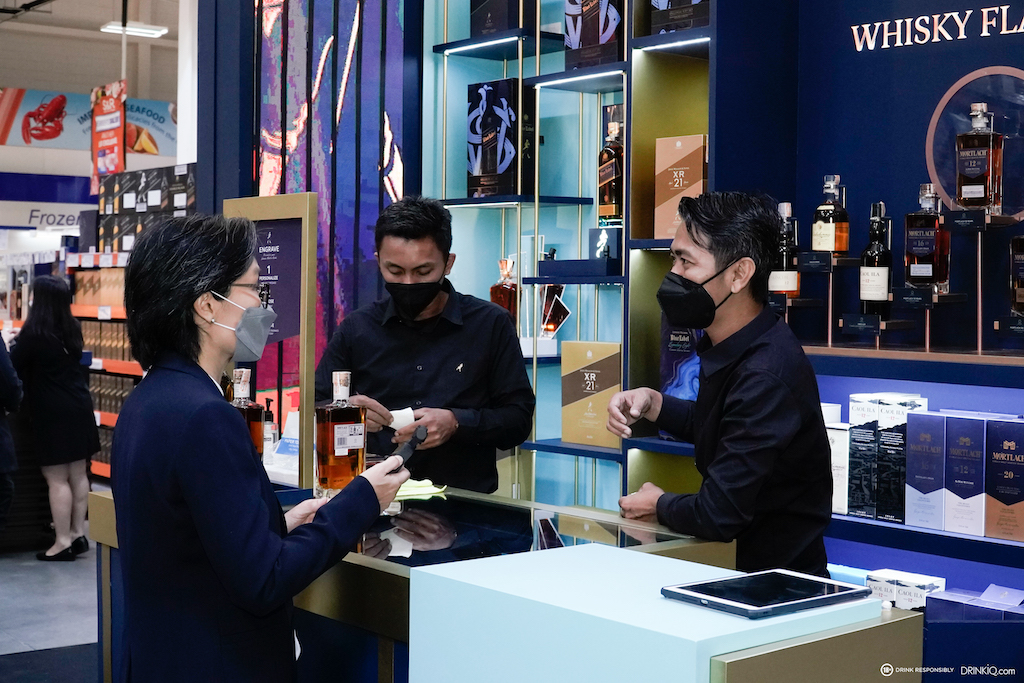 Diageo Johnnie Walker Luxury Boutique 2