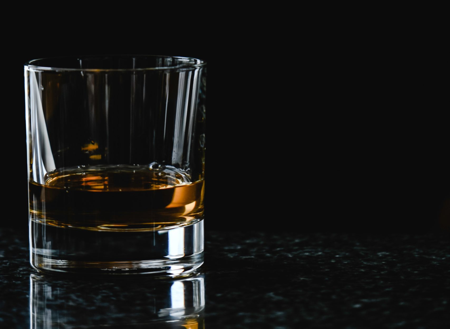 pexels eva elijas 7254799 scaled e1648993545782