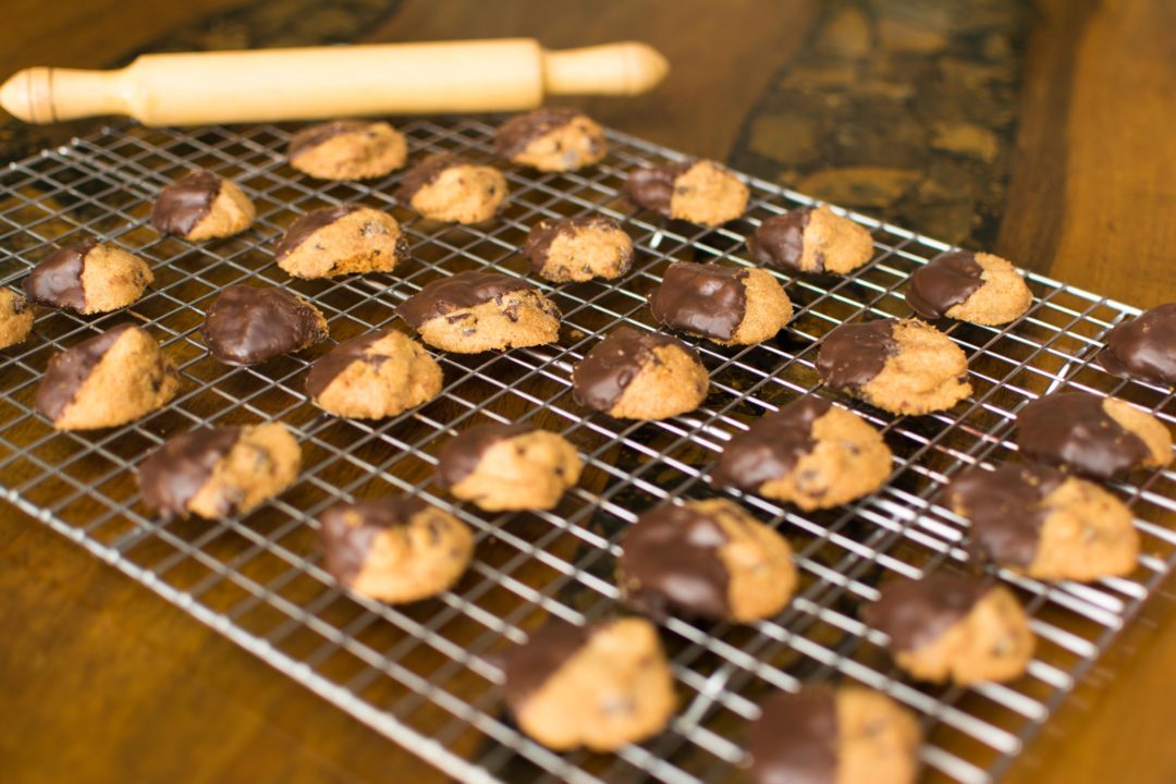 Famous Amos Dipped Cookies e1653058269253