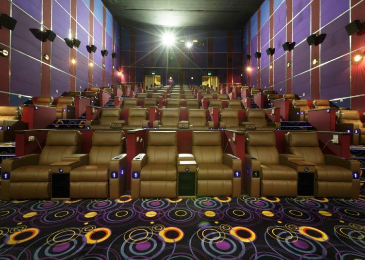 Resorts World Manila’s (RWM) own Newport Mall Newport Ultra Cinema