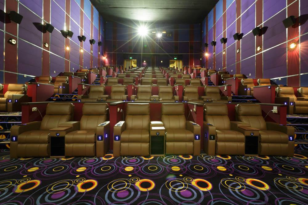 Resorts World Manila’s (RWM) own Newport Mall Newport Ultra Cinema