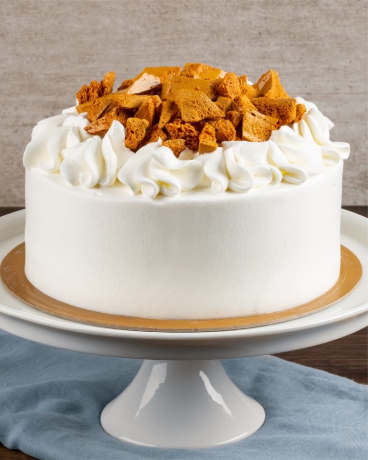 Nonos Honey Crunch Cake e1653057750406