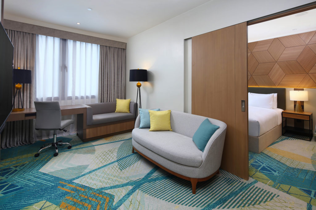 Holiday Inn Cebu City King Bed One Bedroom Suite