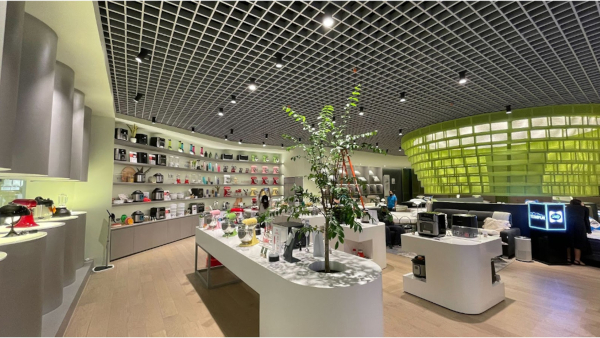 focus A new retail experience this is what the focus store is all abo... 1