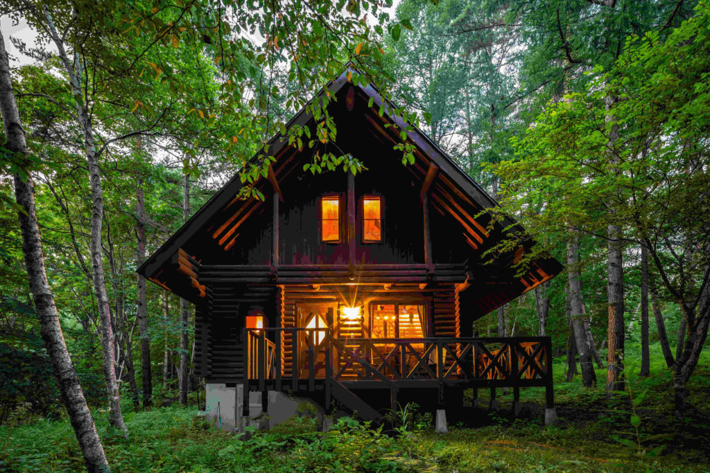 10 Elegant Secluded Cabin