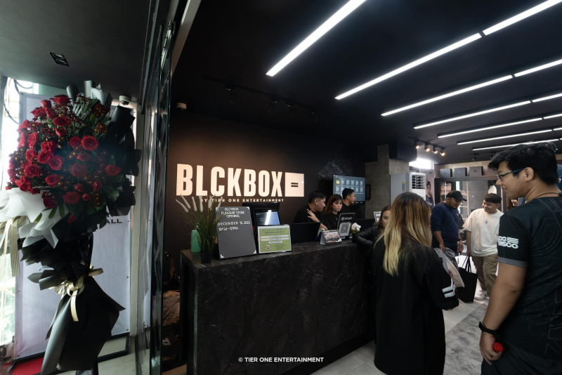 BLCKBOX Flagship Store 3