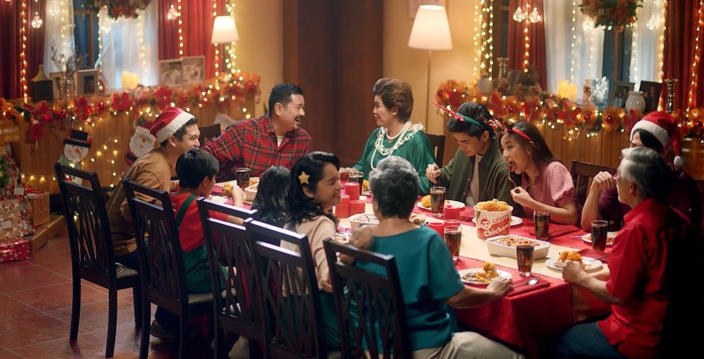 Jollibee Brings Back the All-Out Joy of Pinoy Christmas in ‘Sarap ng Pasko’ Campaign 4 JBSarapngPasko4