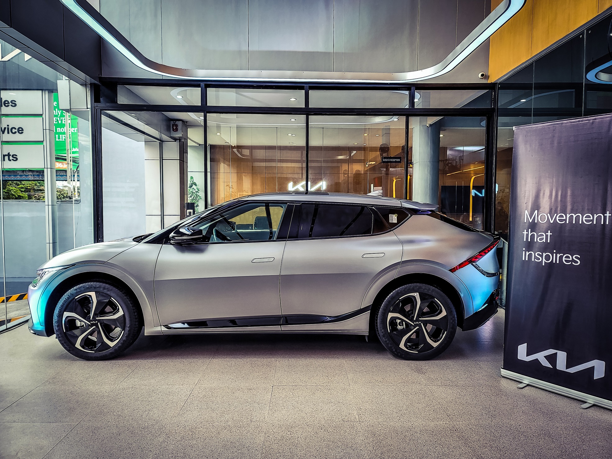 Kia Acropolis Showcases the Brand's New Corporate Identity - Vimarsana News